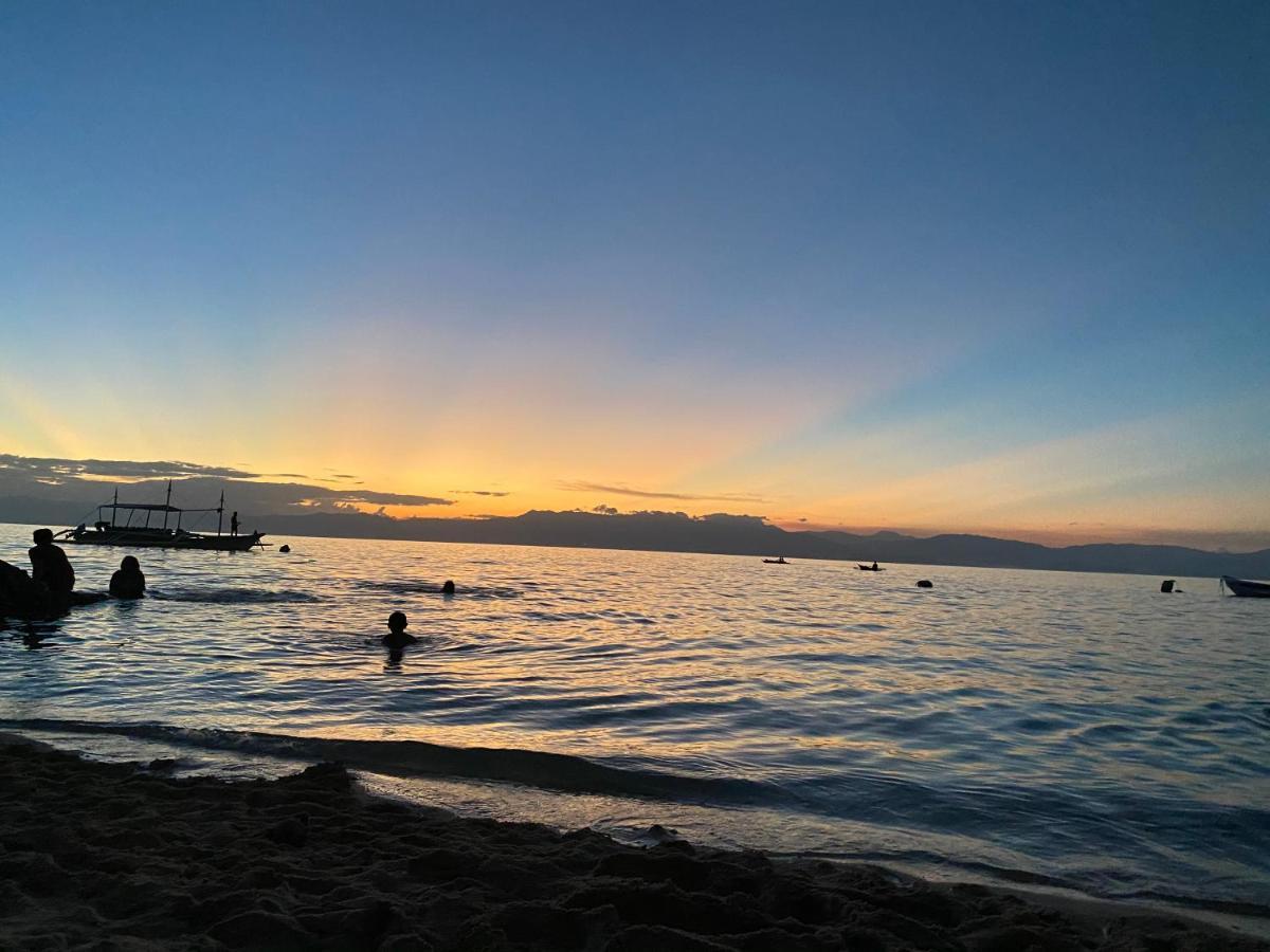 West Coast Beach House Cebu Zewnętrze zdjęcie
