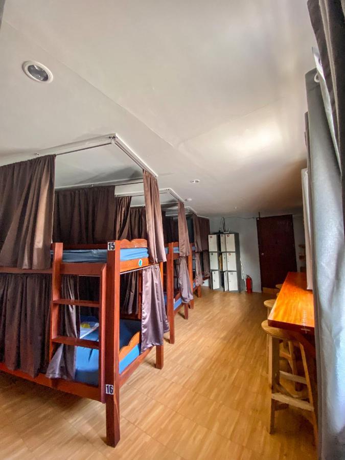 West Coast Beach House Cebu Zewnętrze zdjęcie